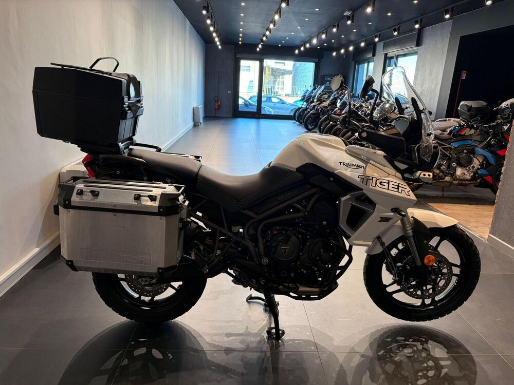 Triumph Tiger 800 XRt (2018 - 20) (4)