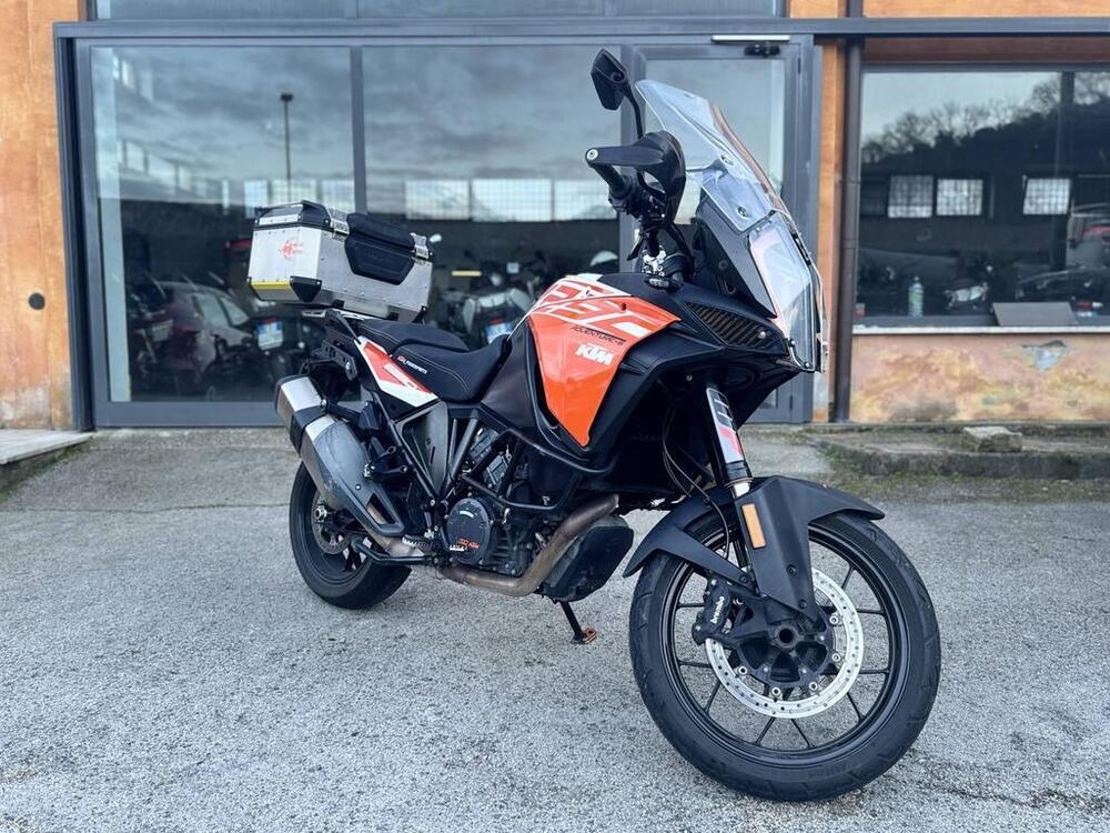 KTM 1290 Super Adventure S (2017 - 20) (2)