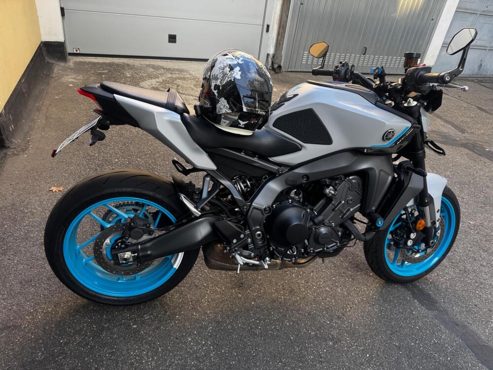 Yamaha MT-09 (2024 - 26) (2)