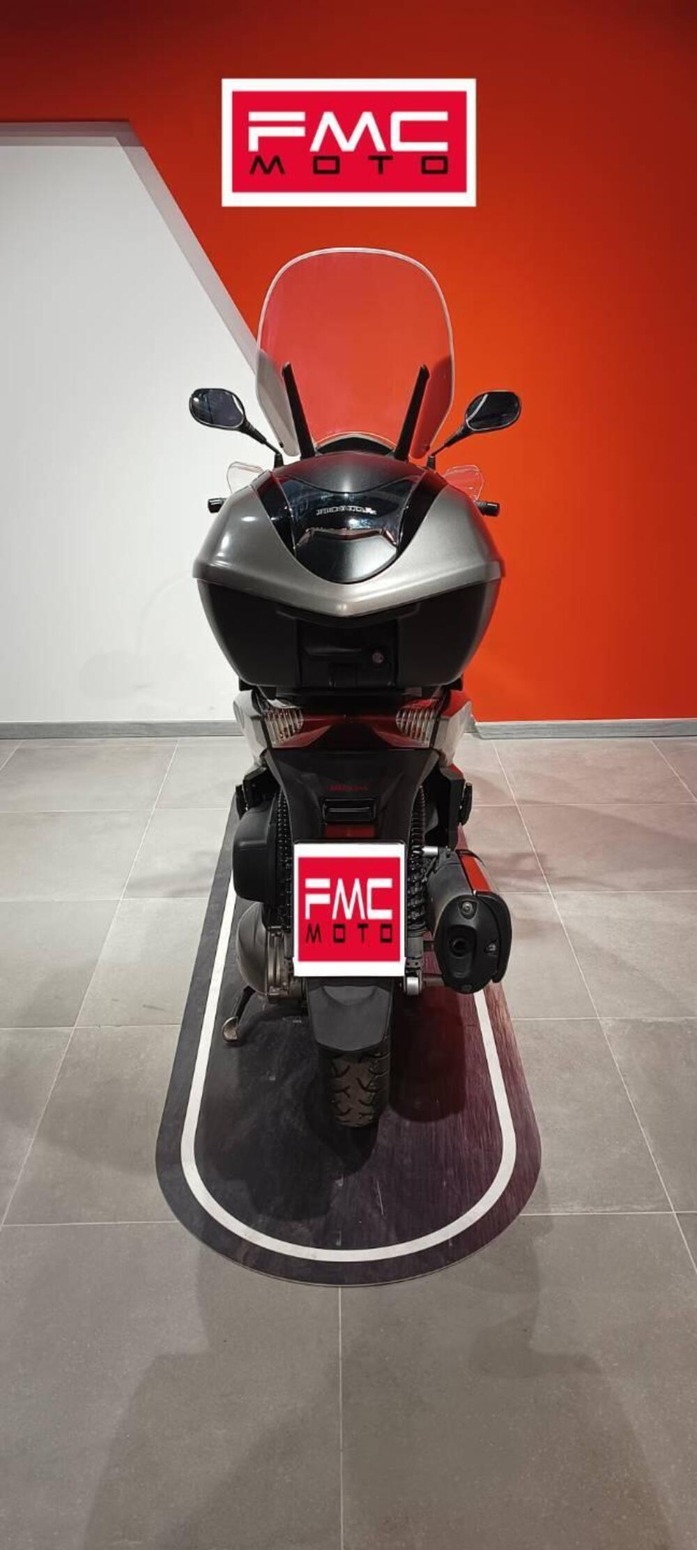 Honda SH 300 i Sport ABS (2018 - 20) (6)