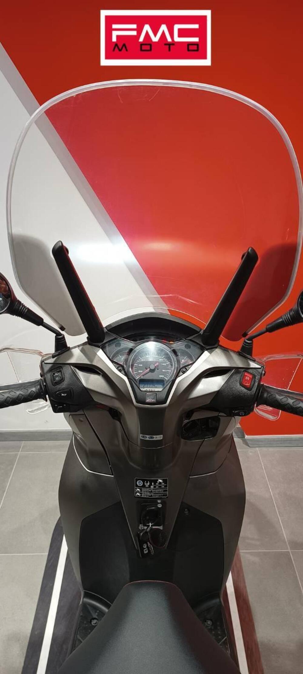 Honda SH 300 i Sport ABS (2018 - 20) (7)