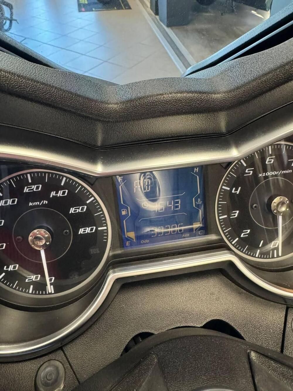 Yamaha X-Max 400 ABS (2017 - 20) (3)