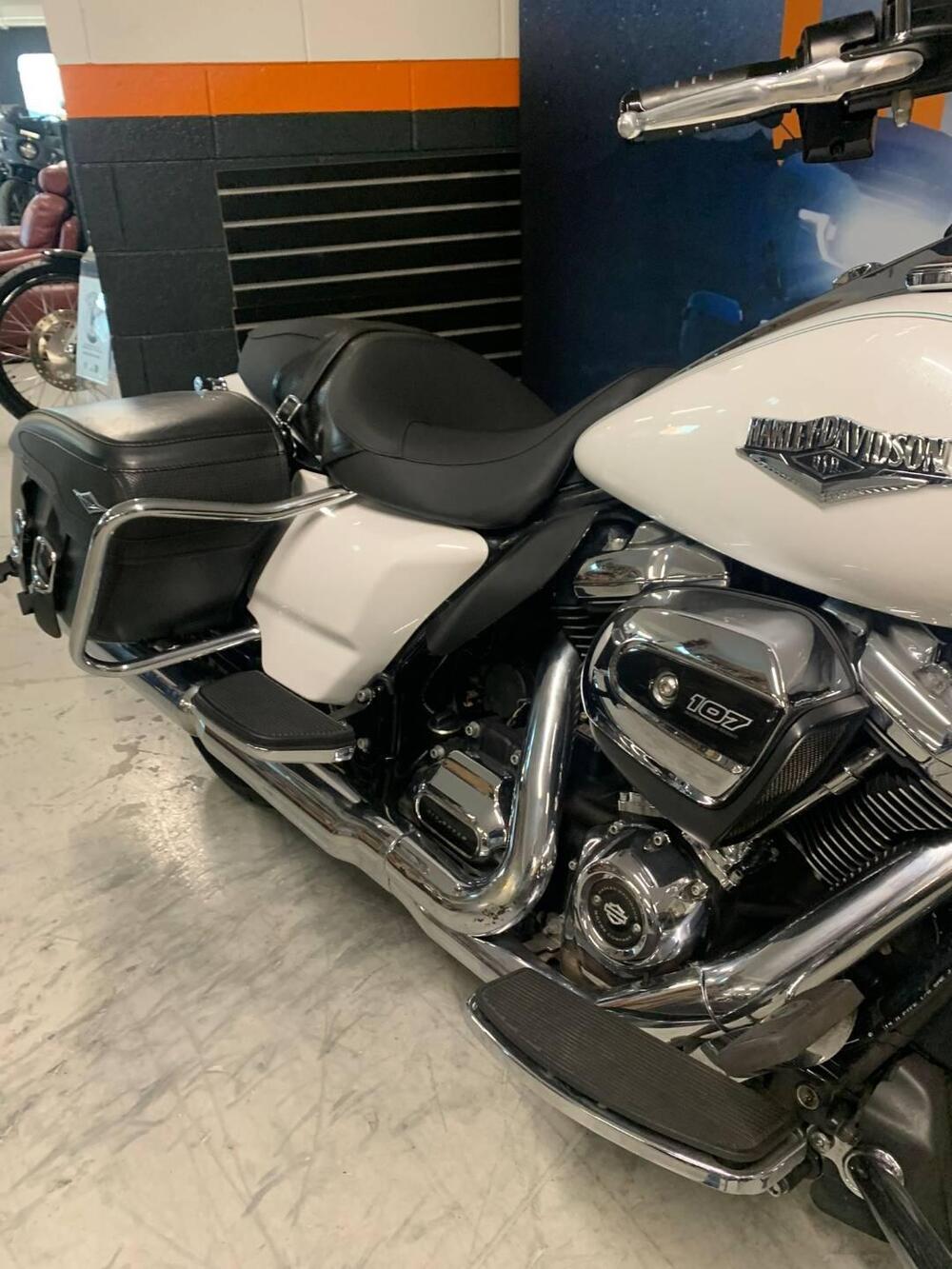 Harley-Davidson 107 Road King Classic (2017 - 18) - FLHRC (4)