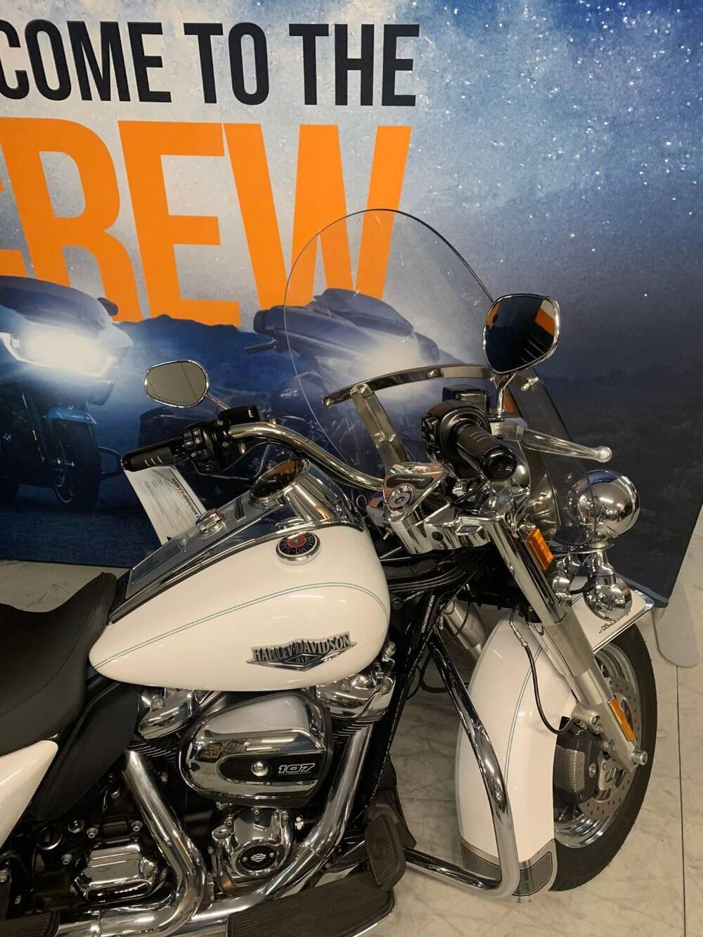 Harley-Davidson 107 Road King Classic (2017 - 18) - FLHRC (5)