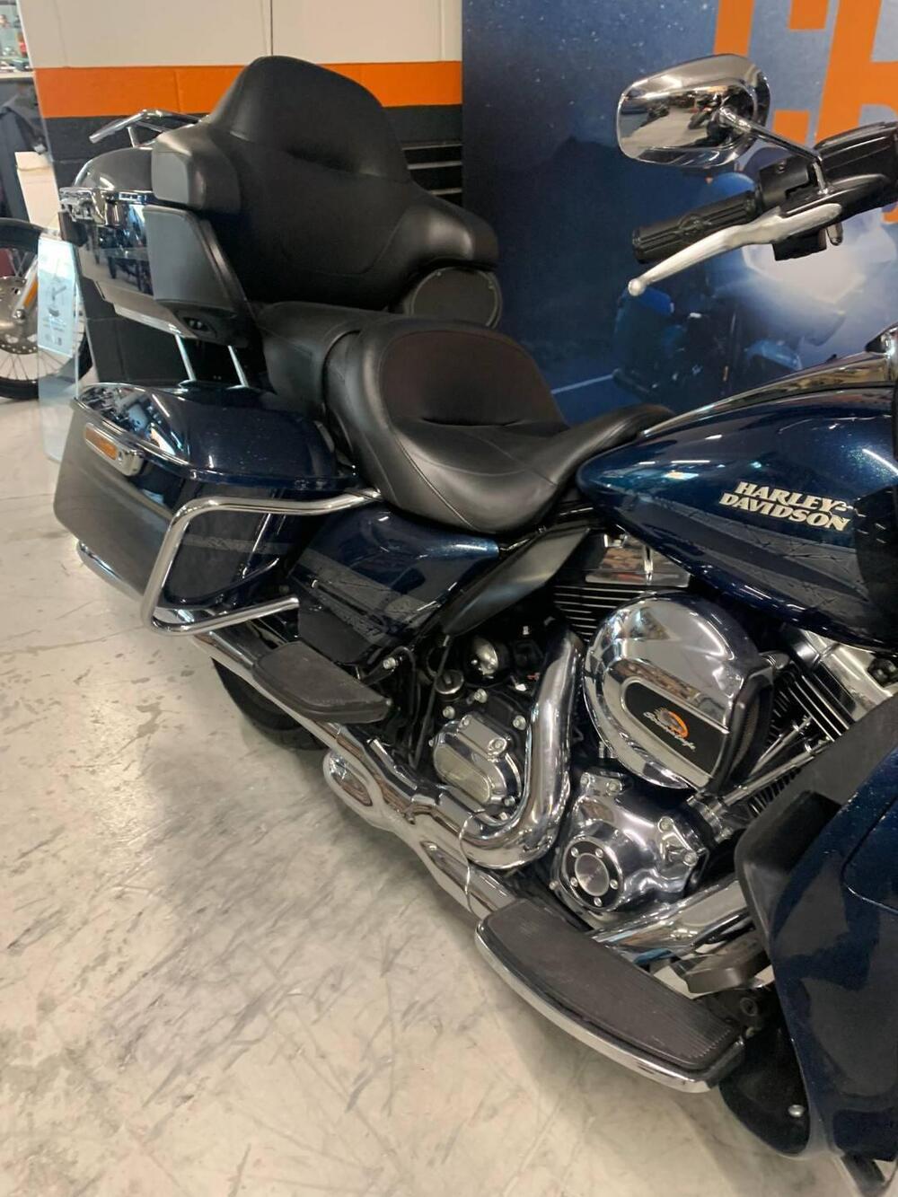 Harley-Davidson 1690 Road Glide Ultra (2015 - 16) - FLRTU (6)