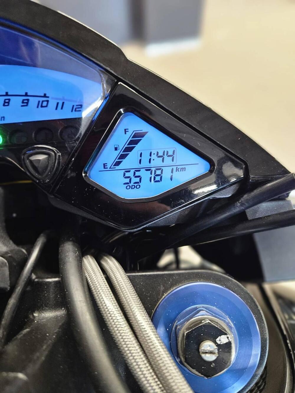 Honda CB 1000 R (2008 - 10) (4)