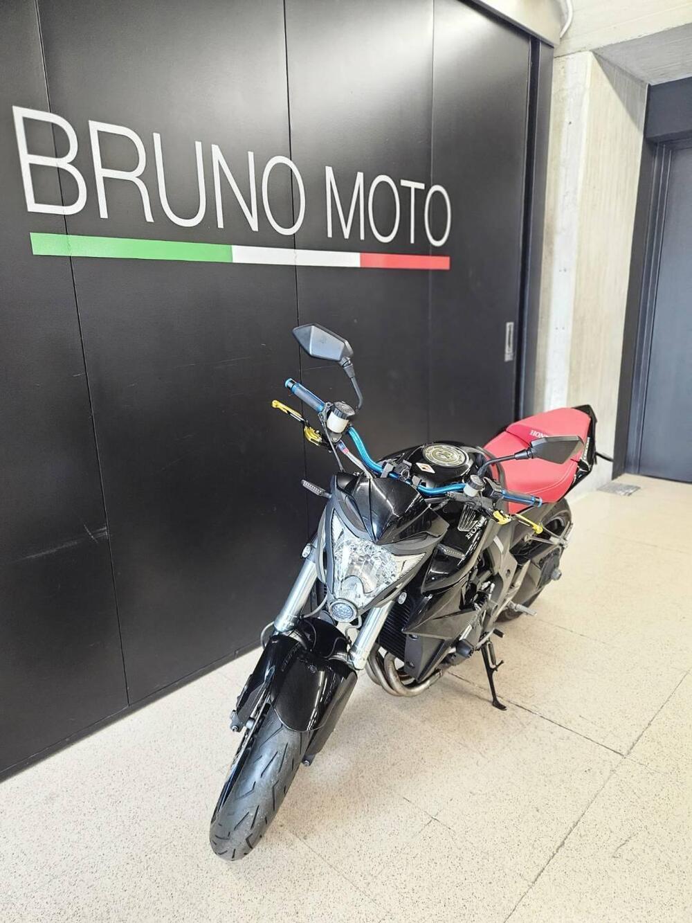 Honda CB 1000 R (2008 - 10) (6)