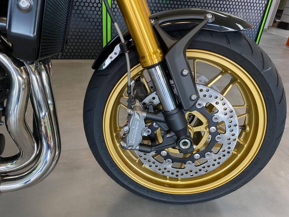 Kawasaki Z 900 RS SE (2026) (2)