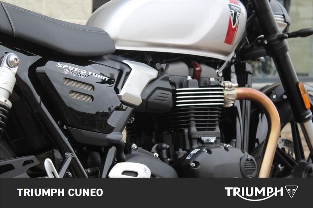 Triumph Speed Twin 900 (2025 - 26) (8)
