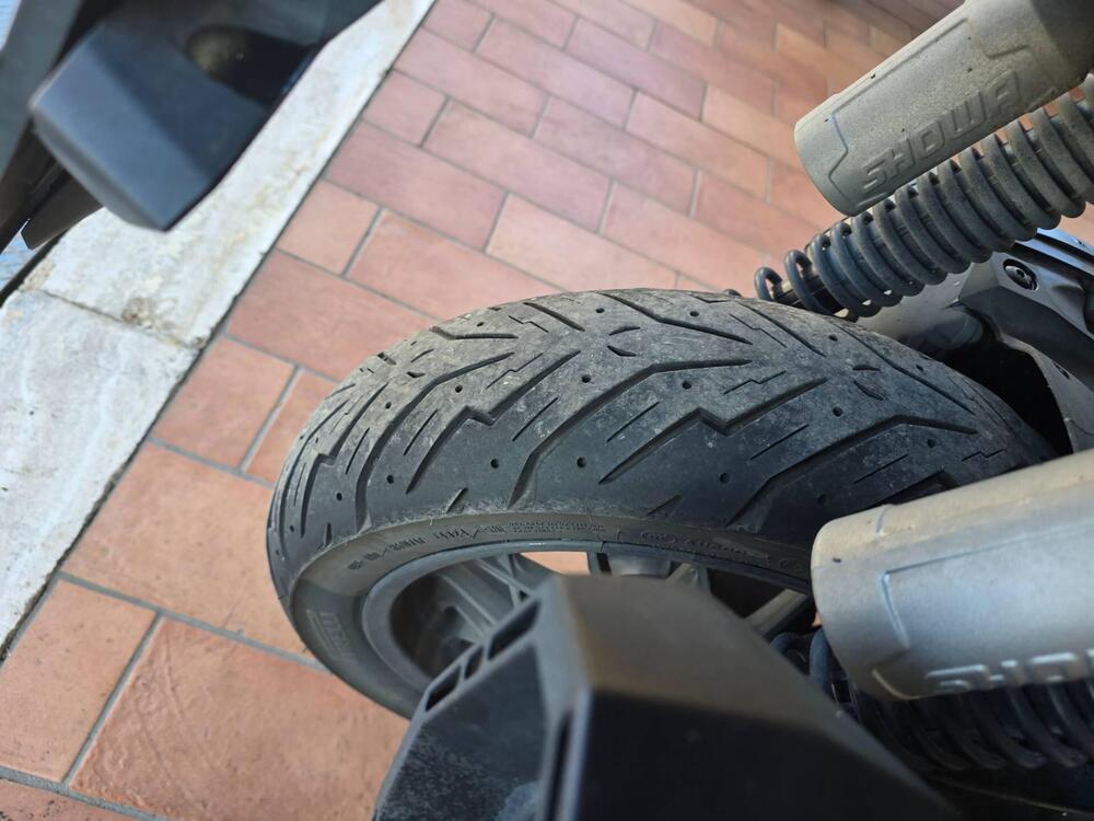 Honda ADV 350 (2022 - 24) (8)