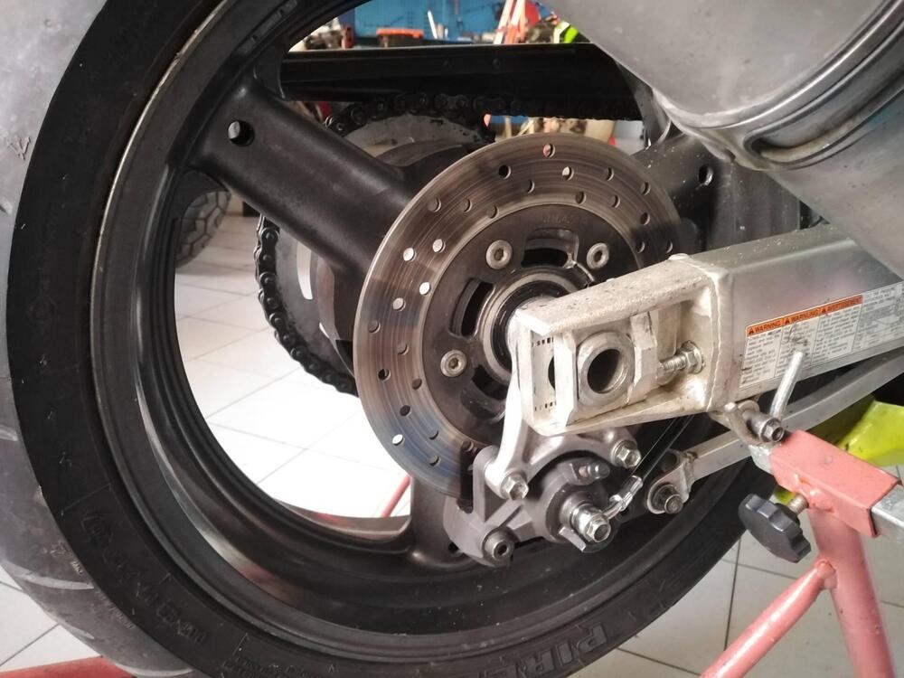 Suzuki GSX R 600 (1997 - 00) (4)