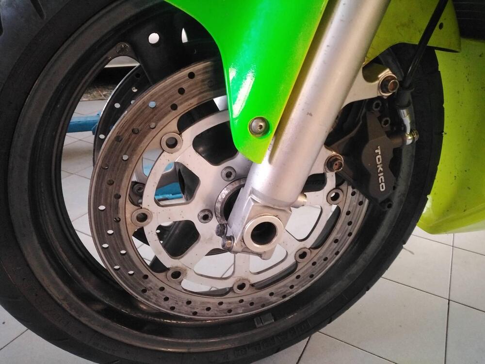 Suzuki GSX R 600 (1997 - 00) (5)