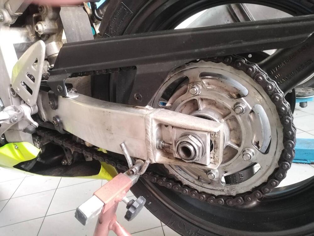 Suzuki GSX R 600 (1997 - 00) (7)