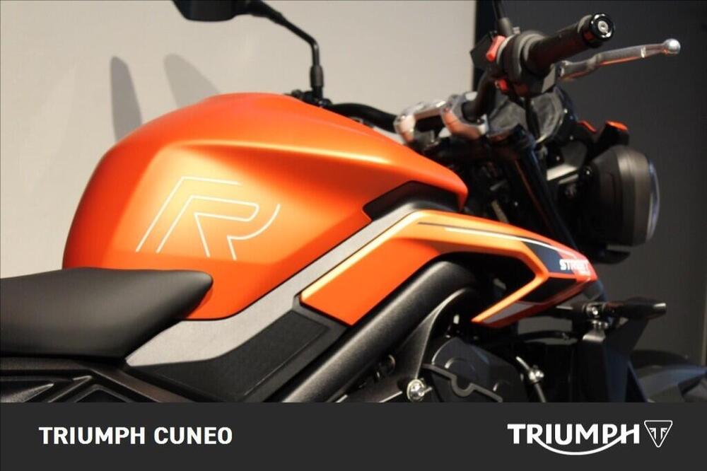 Triumph Street Triple 765 R A2 (2024 - 26) (4)