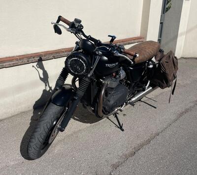 Triumph Street Twin 900 (2016) usata