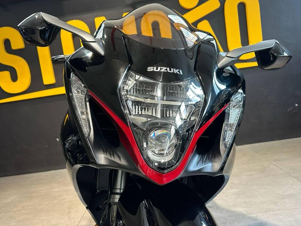 Suzuki GSX 1300 R Hayabusa (2026) (7)