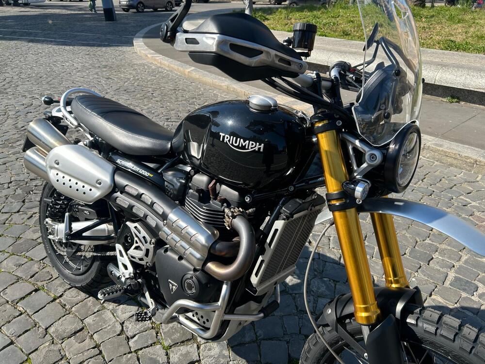 Triumph Scrambler 1200 XE (2021 - 23) (3)