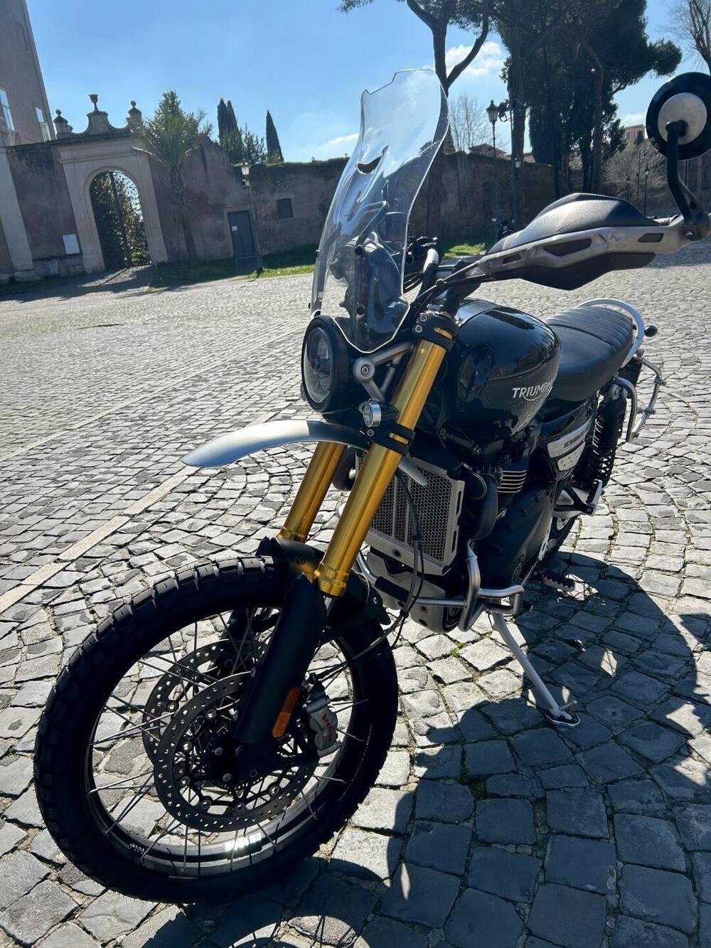 Triumph Scrambler 1200 XE (2021 - 23) (9)