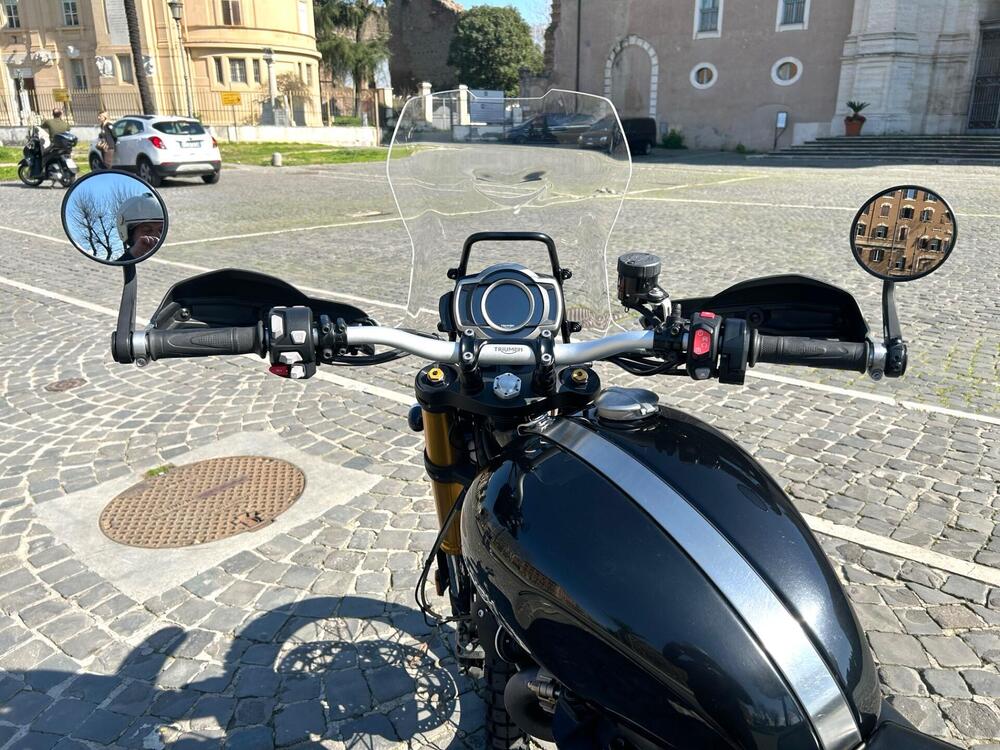 Triumph Scrambler 1200 XE (2021 - 23) (10)