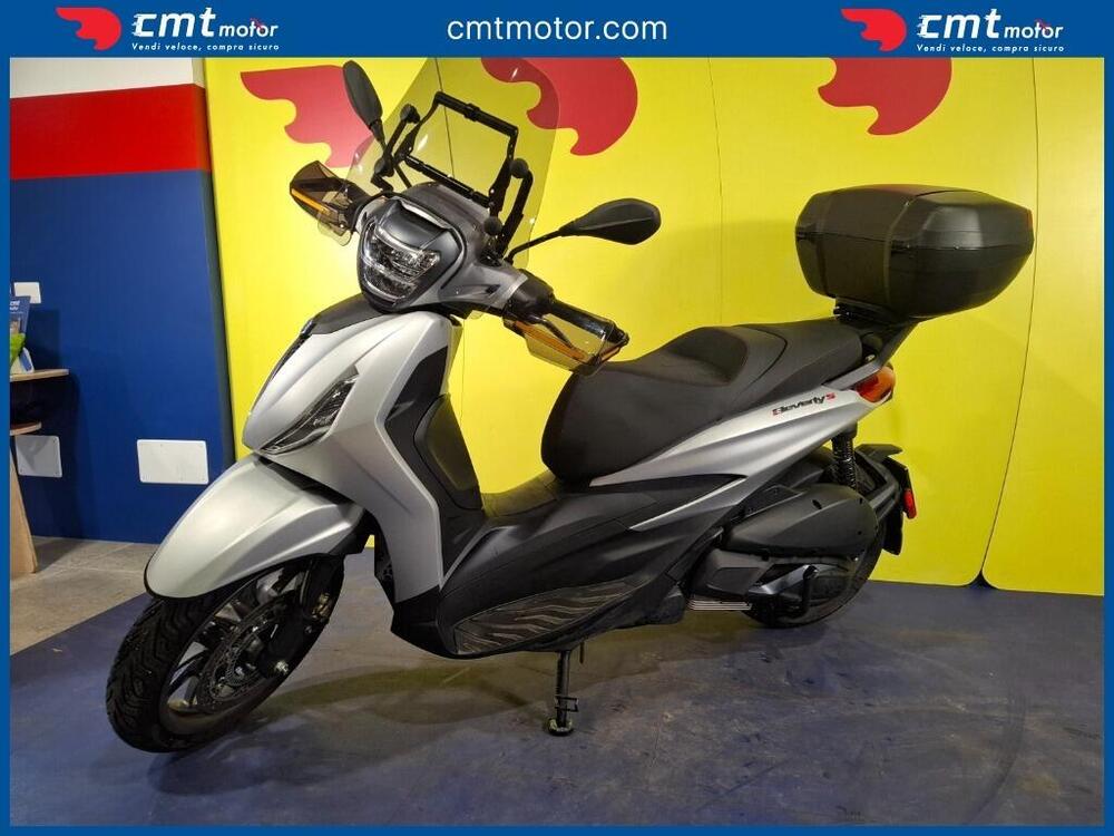 Piaggio Beverly 300 Hpe (2021) (5)
