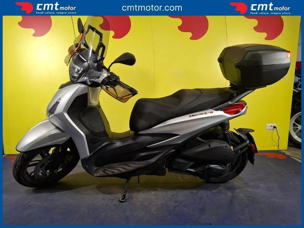 Piaggio Beverly 300 Hpe (2021) (6)