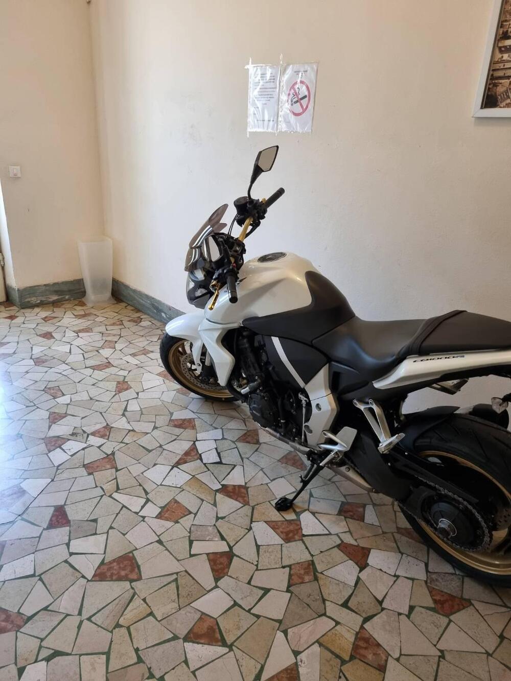 Honda CB 1000 R (2011 - 14) (3)