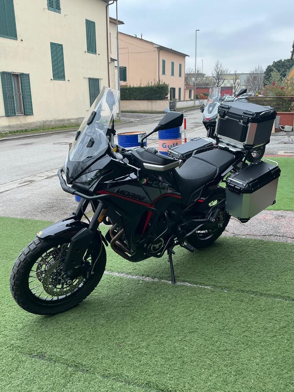 Moto Morini X-Cape 650 (2021 - 26) (3)