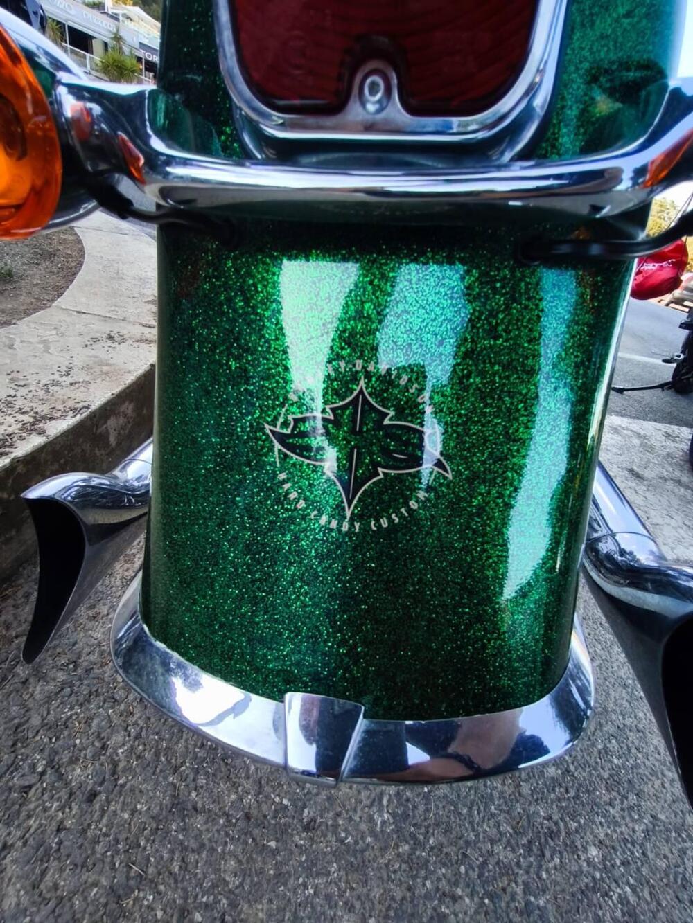 Harley-Davidson 1690 Deluxe ABS (2011 - 16) - FLSTN (3)