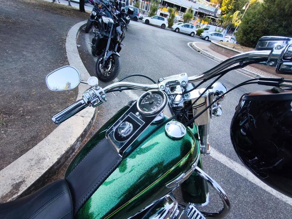 Harley-Davidson 1690 Deluxe ABS (2011 - 16) - FLSTN (5)