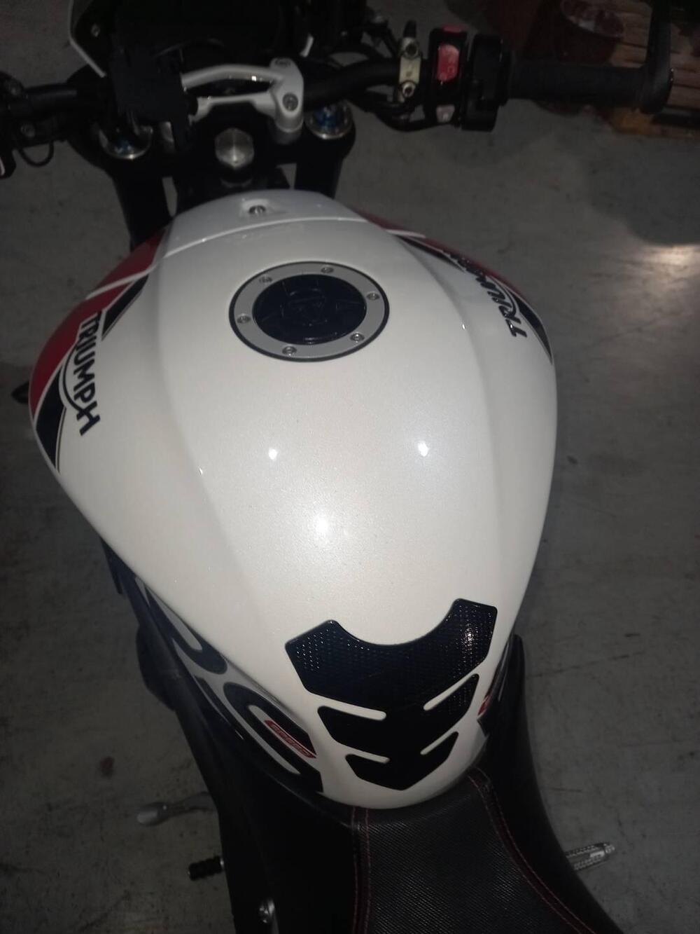 Triumph Speed Triple 1050 S (2018 - 20) (2)