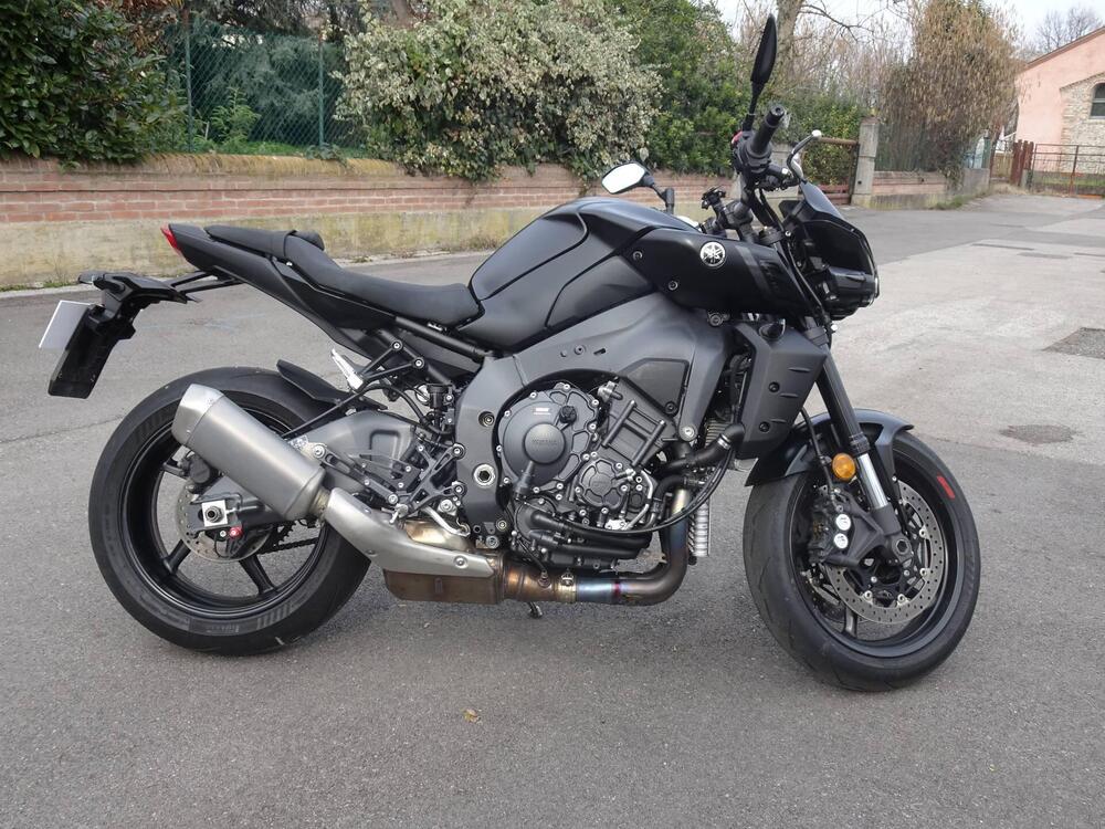 Yamaha MT-10 (2022 - 26) (2)