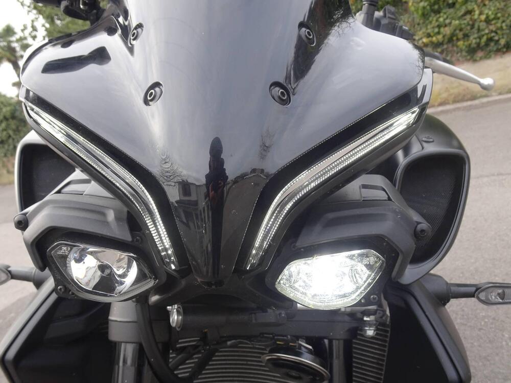 Yamaha MT-10 (2022 - 26) (13)