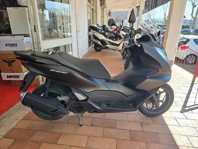 Honda PCX 125 (2021 - 24) usata
