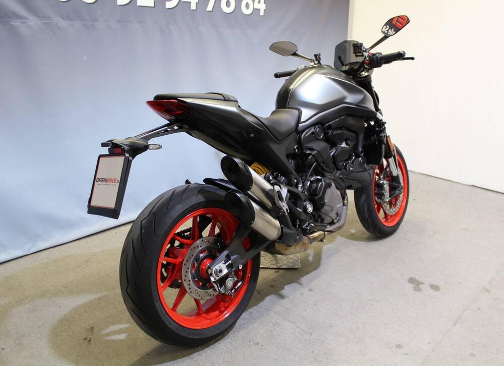 Ducati Monster 937 + (2021 - 25) (2)