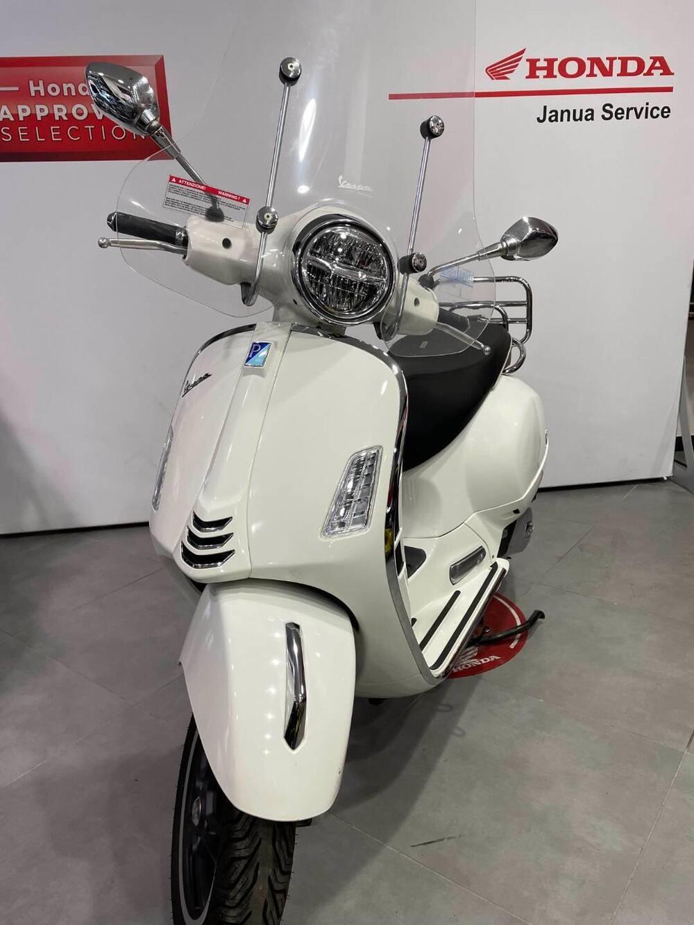 Vespa GTS 125 Super (2021 - 24) (4)
