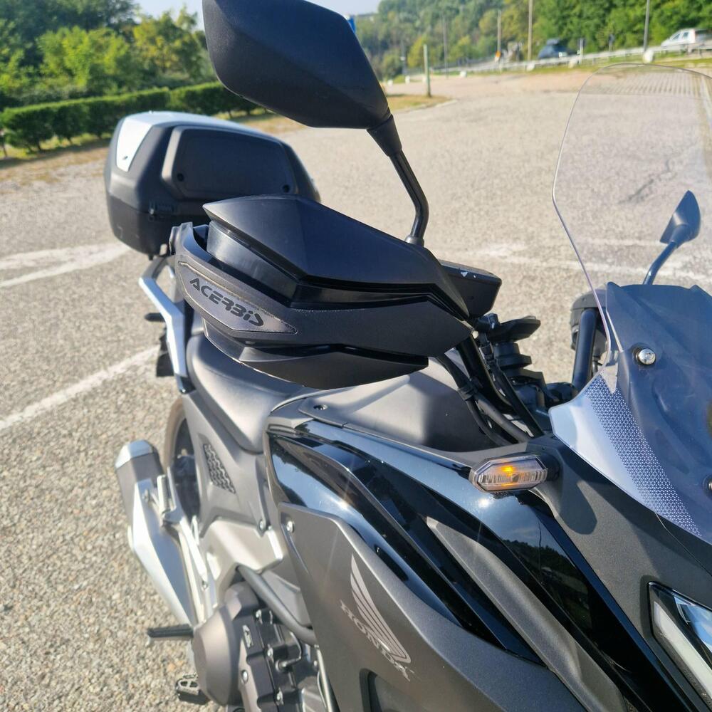 Honda NC 750 X DCT Urban (2021 - 24) (7)