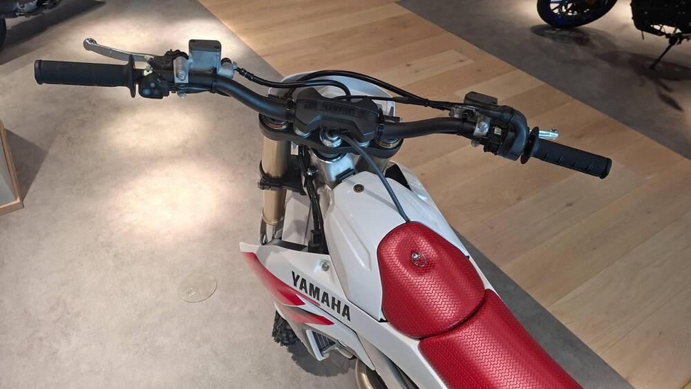 Yamaha YZ 450 F 70th Anniversary Edition (2026) (3)