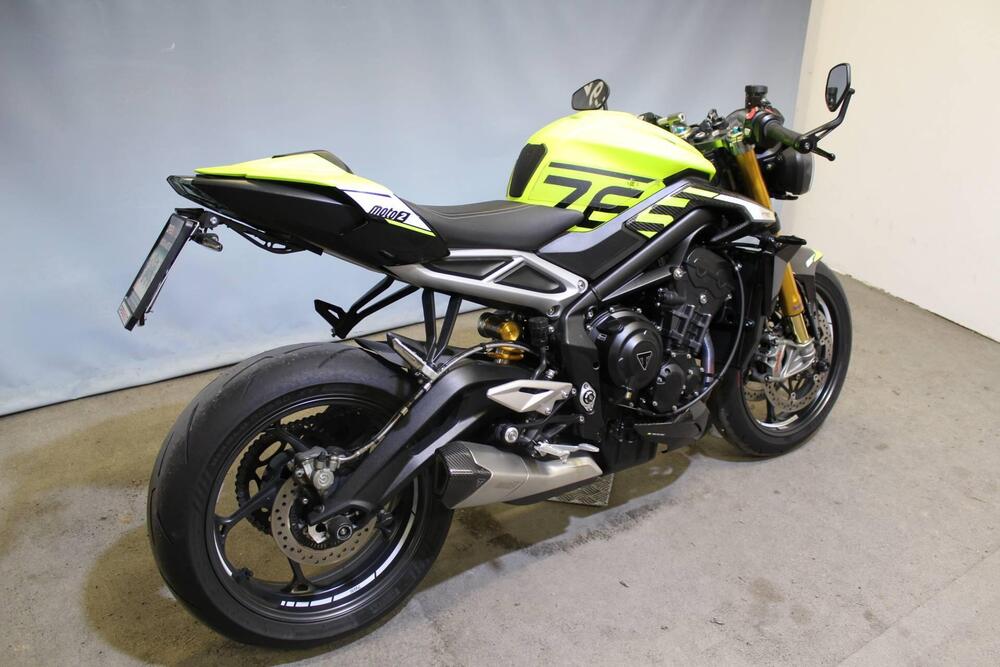 Triumph Street Triple 765 Moto2 Edition (2023 - 24) (4)