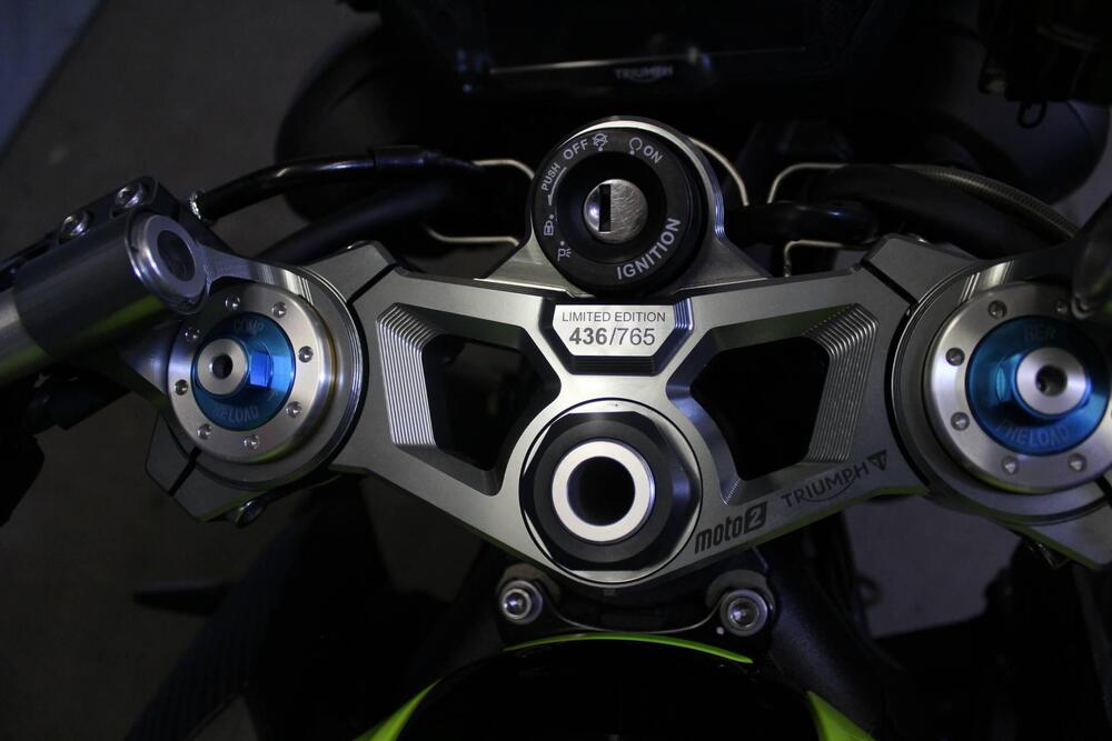 Triumph Street Triple 765 Moto2 Edition (2023 - 24) (13)