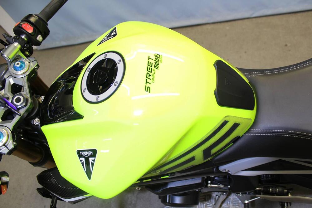 Triumph Street Triple 765 Moto2 Edition (2023 - 24) (20)