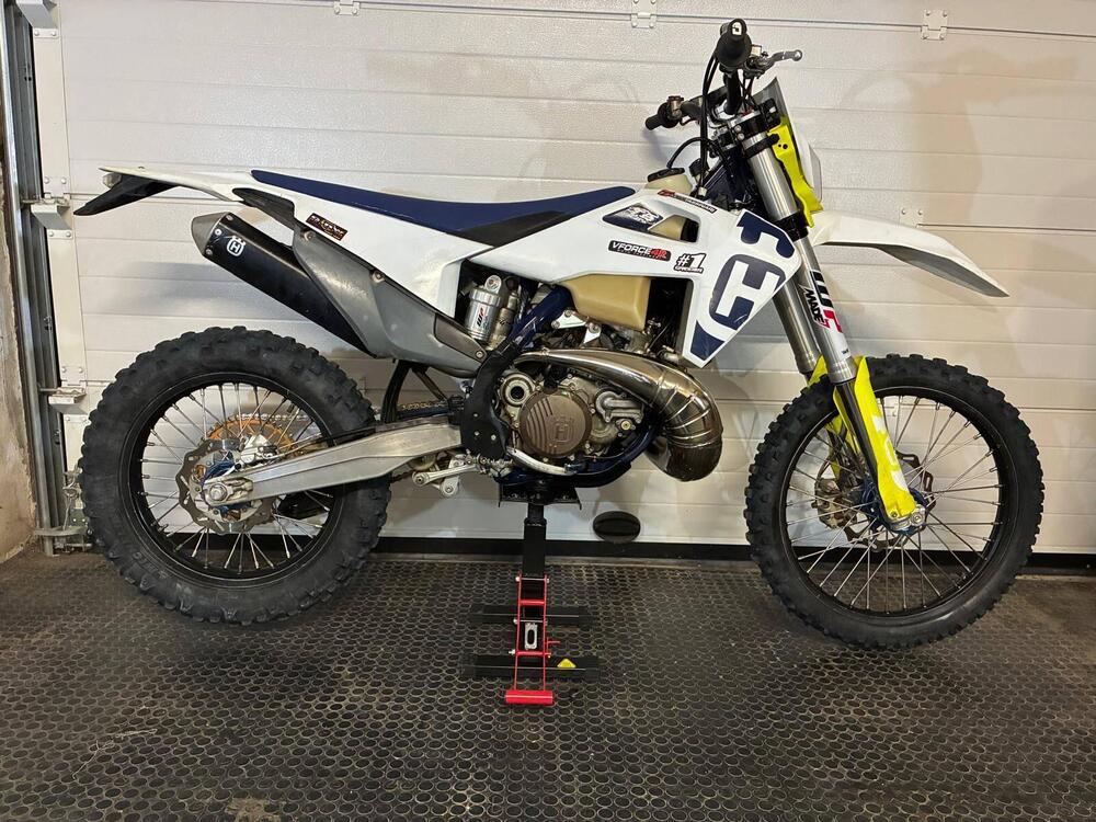 Husqvarna TE 300i (2020)