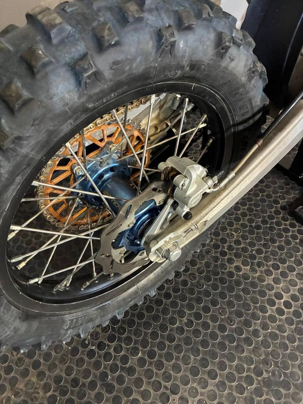 Husqvarna TE 300i (2020) (9)