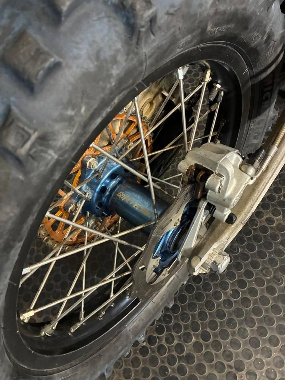 Husqvarna TE 300i (2020) (10)