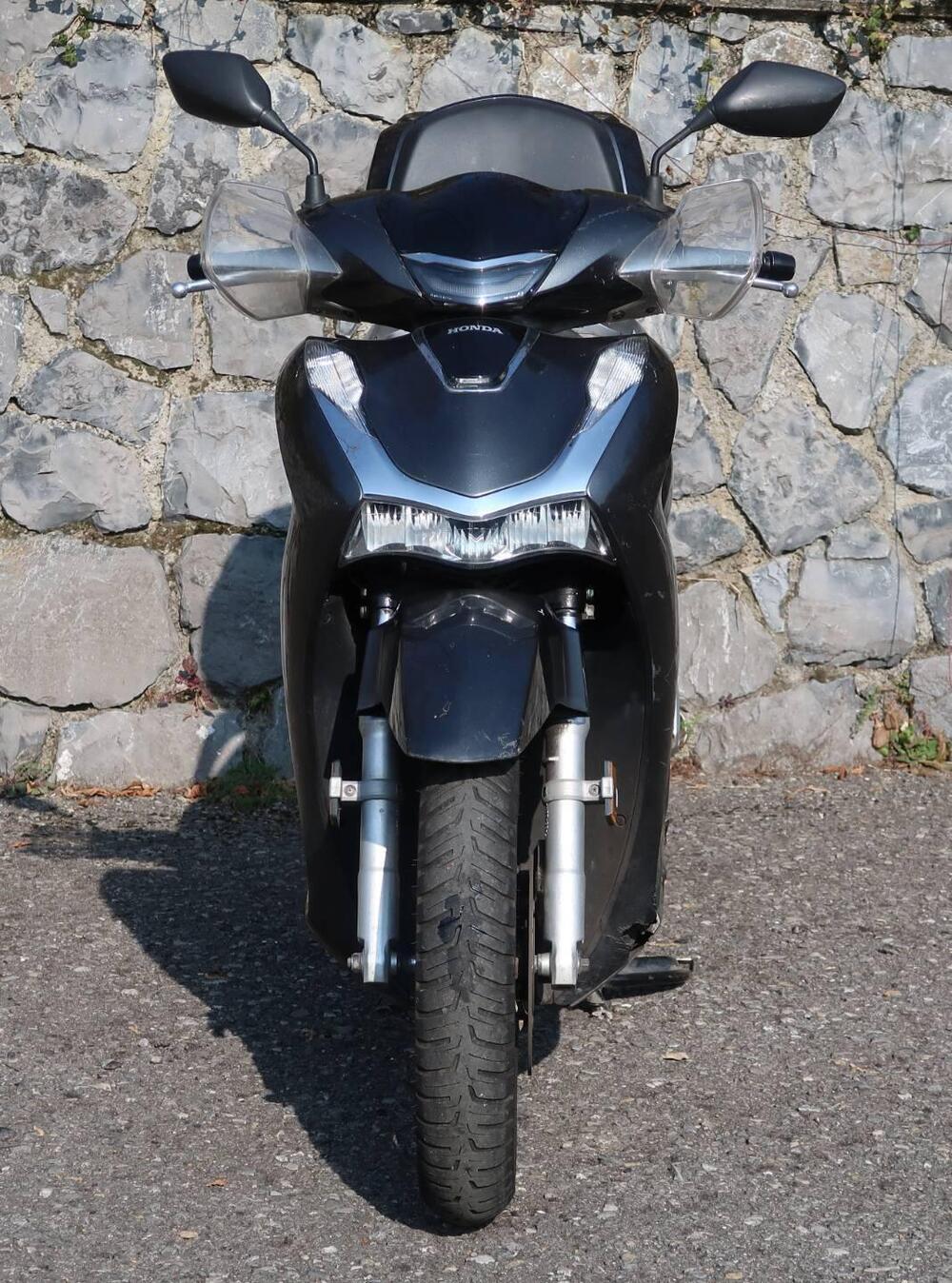 Honda SH 150i (2020 - 23) (2)