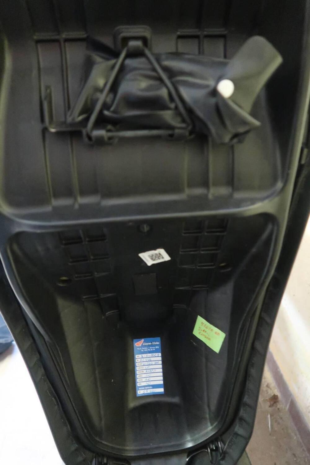 Honda SH 150i (2020 - 23) (11)