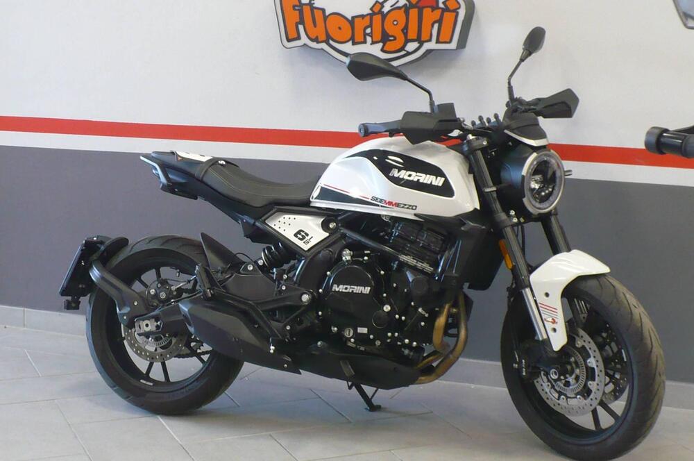 Moto Morini SEIEMMEZZO STR (2022 - 26) (6)