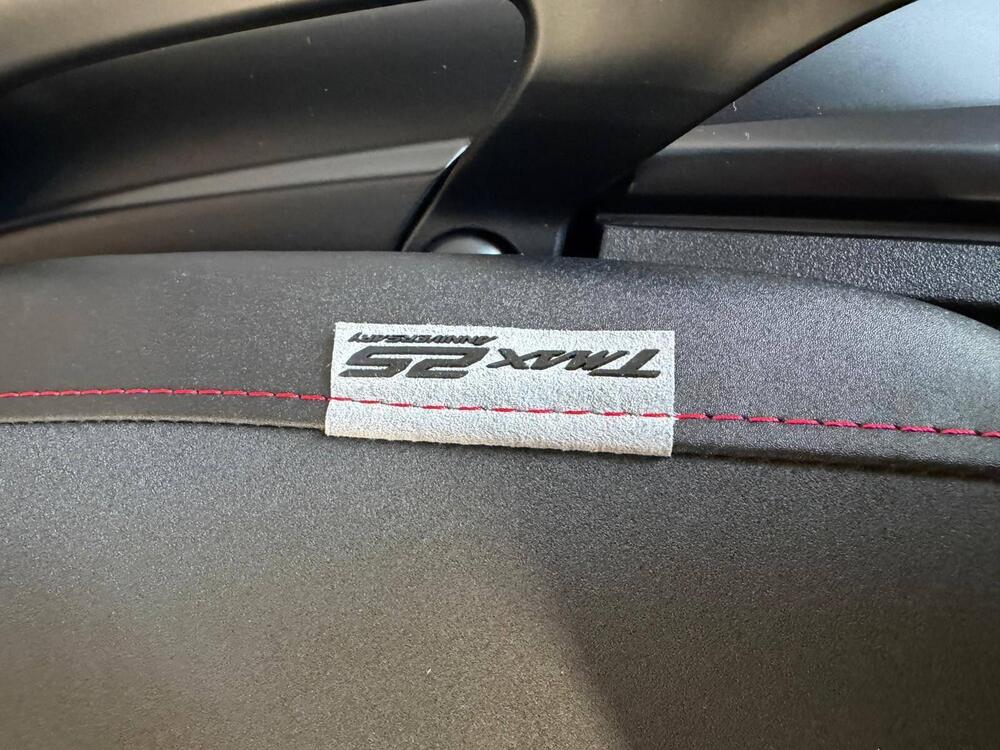 Yamaha T-Max 560 25th Anniversary (2026) (6)