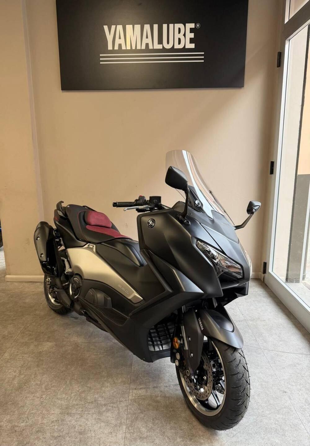 Yamaha T-Max 560 25th Anniversary (2026) (4)