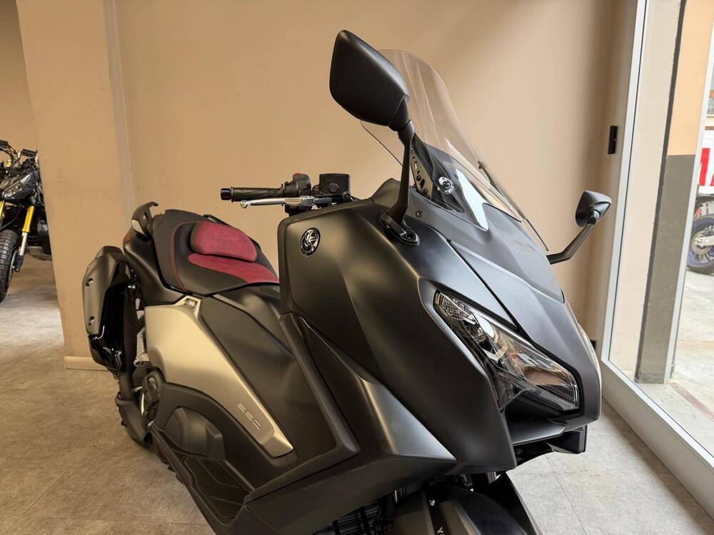 Yamaha T-Max 560 25th Anniversary (2026) (10)