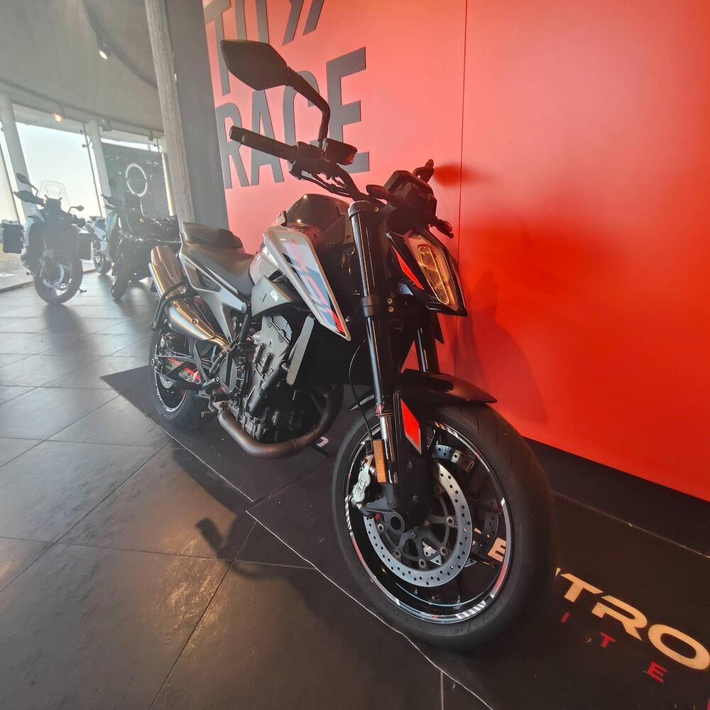 KTM 790 Duke L (2023 - 24) (6)